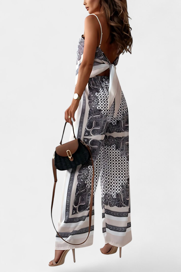 Leonie Paisley Pattern and Straps Set