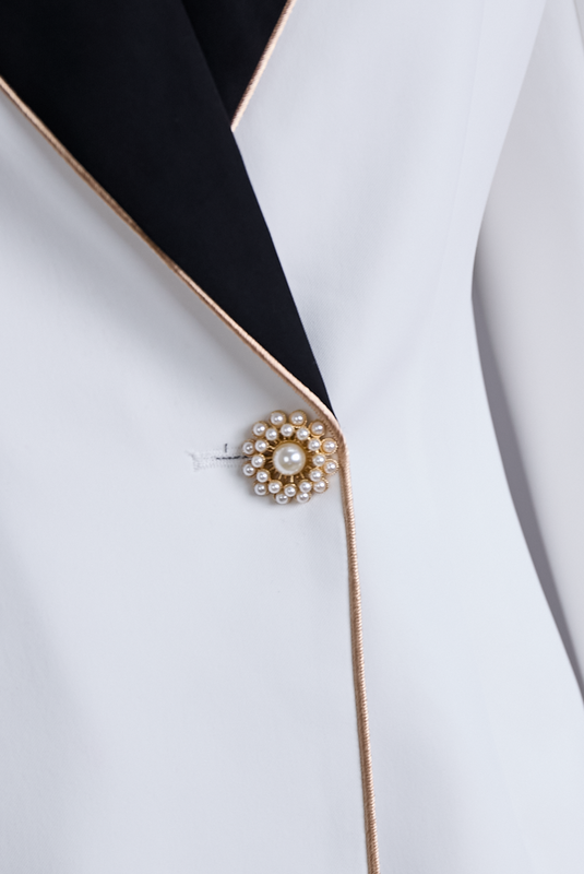 Sahra | Elegant Asymmetric White Blazer with Black Contrast Lapels