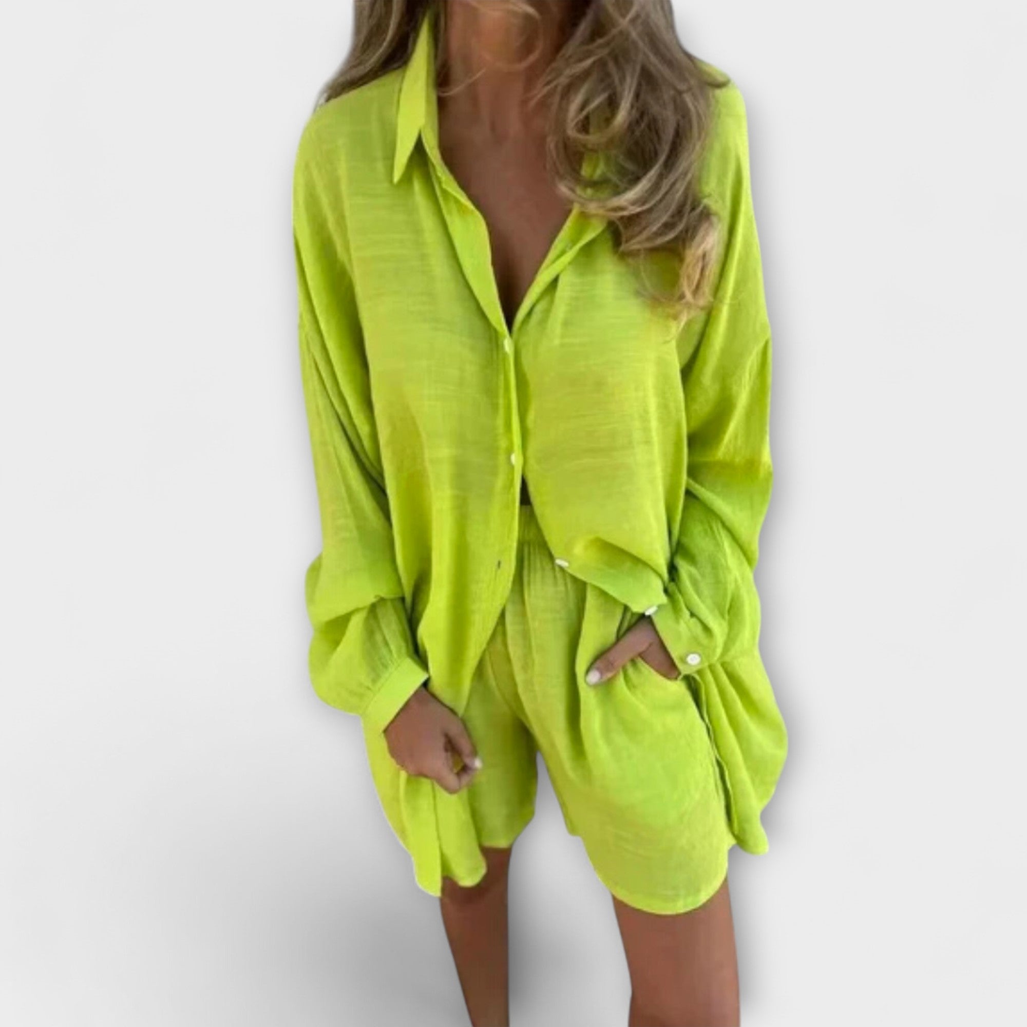 Mirabo - Blouse and shorts set