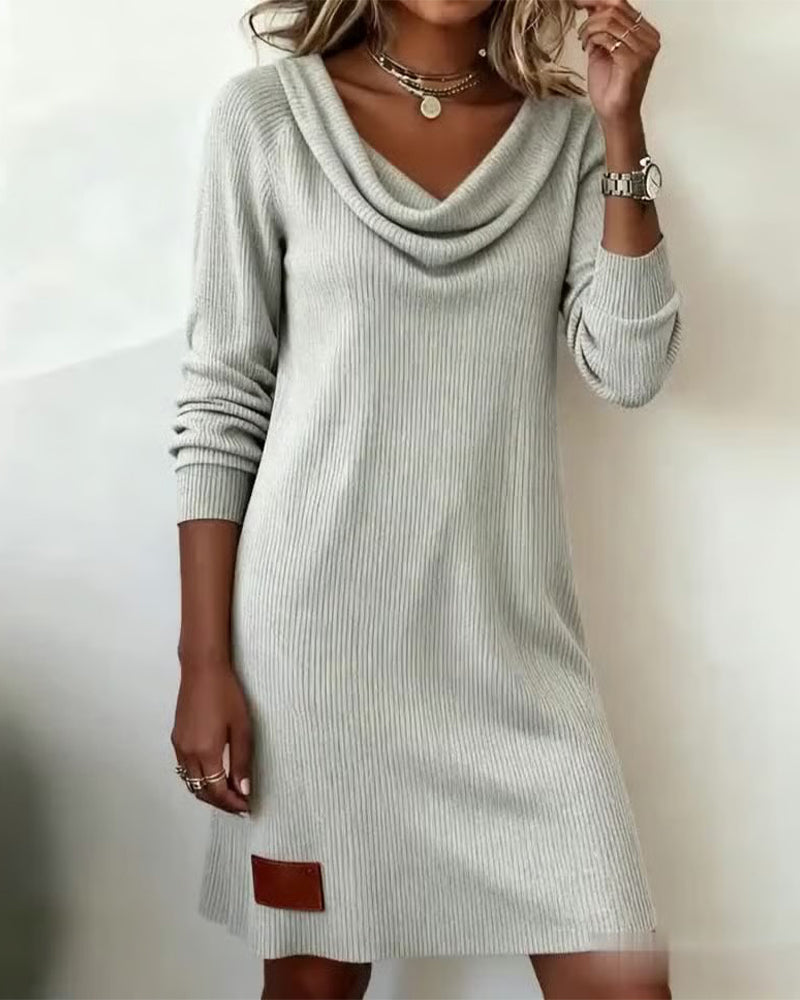 Celine | Casual Dress with Long Sleeves and High Collar