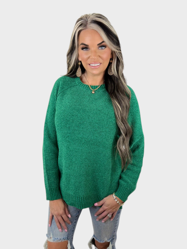 Patricia | PERFECT YOU KNITTED RAGLAN WITH FLUFFY GREEN