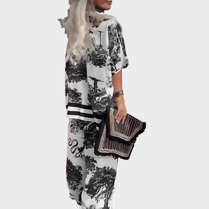 Printed blouse with V-neckline + long pants