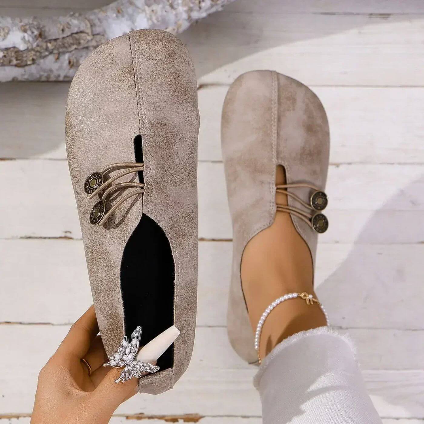 The Poise | wide-fitting orthopedic shoes