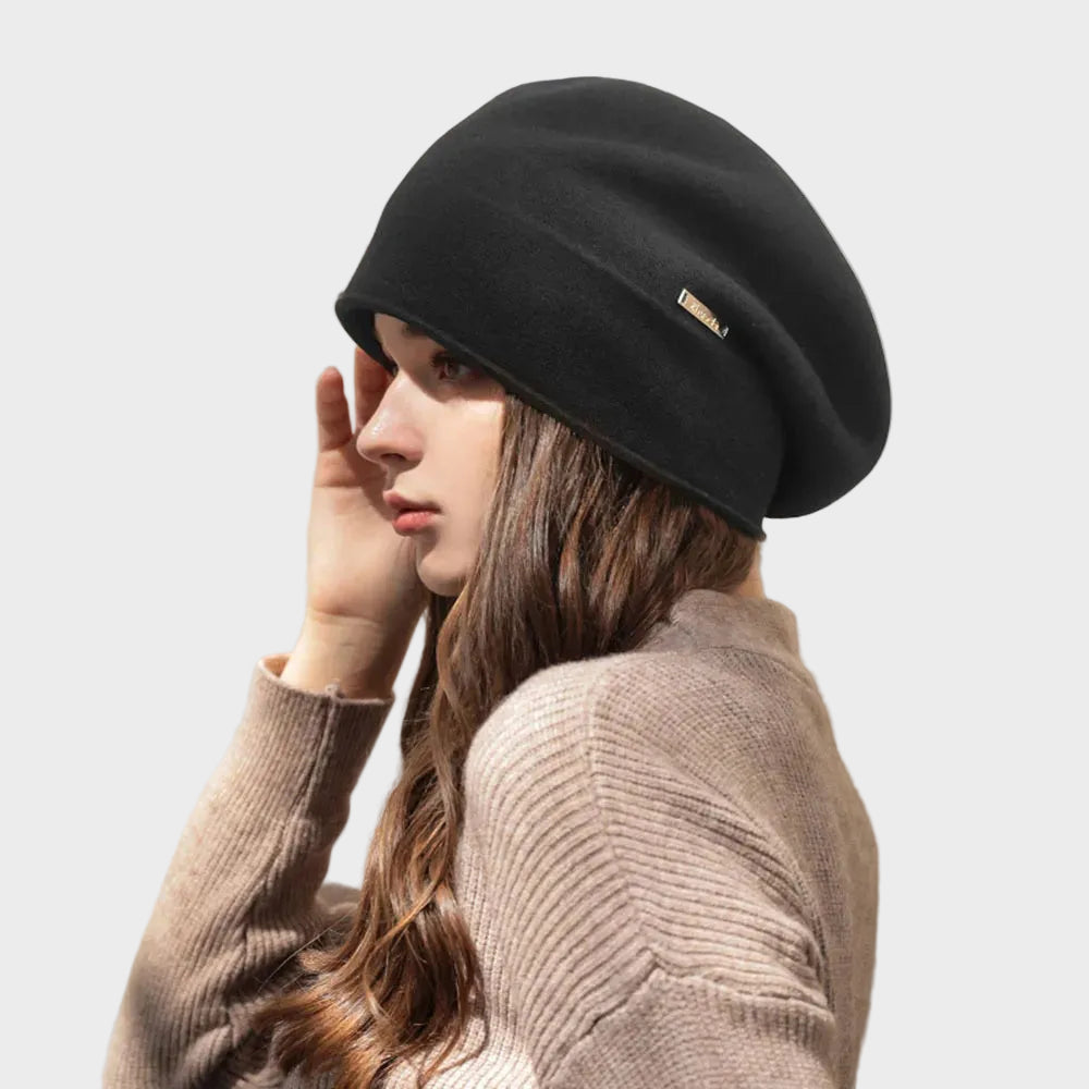 Suz - Soft cashmere blend beanie in a relaxed fit