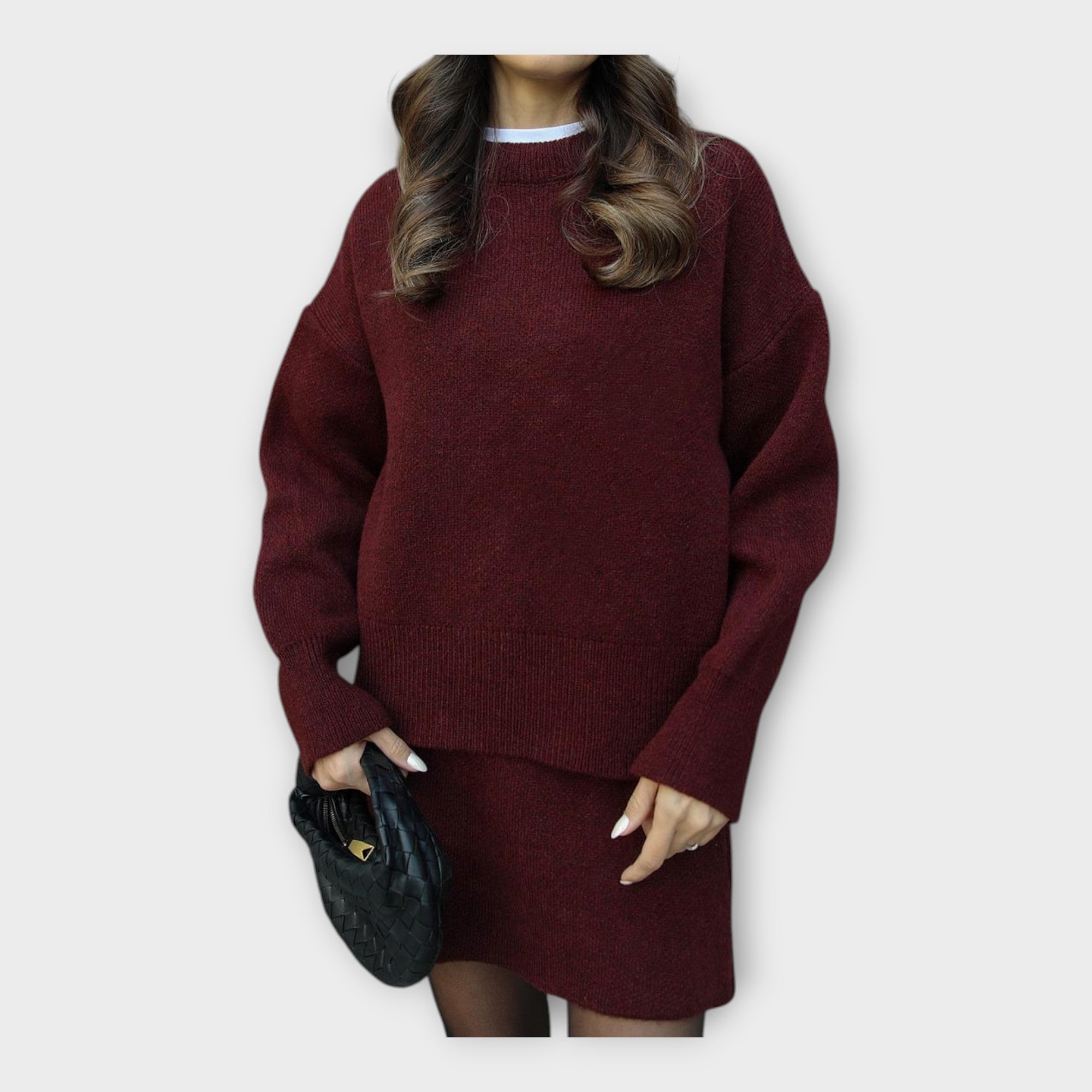 Knitted Blouse and Skirt Set with a Modern Line