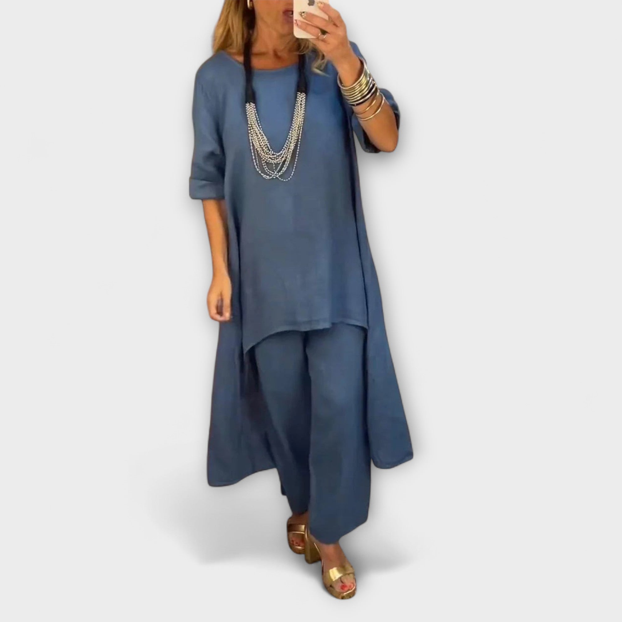 Tabea - Linen dress with round neckline