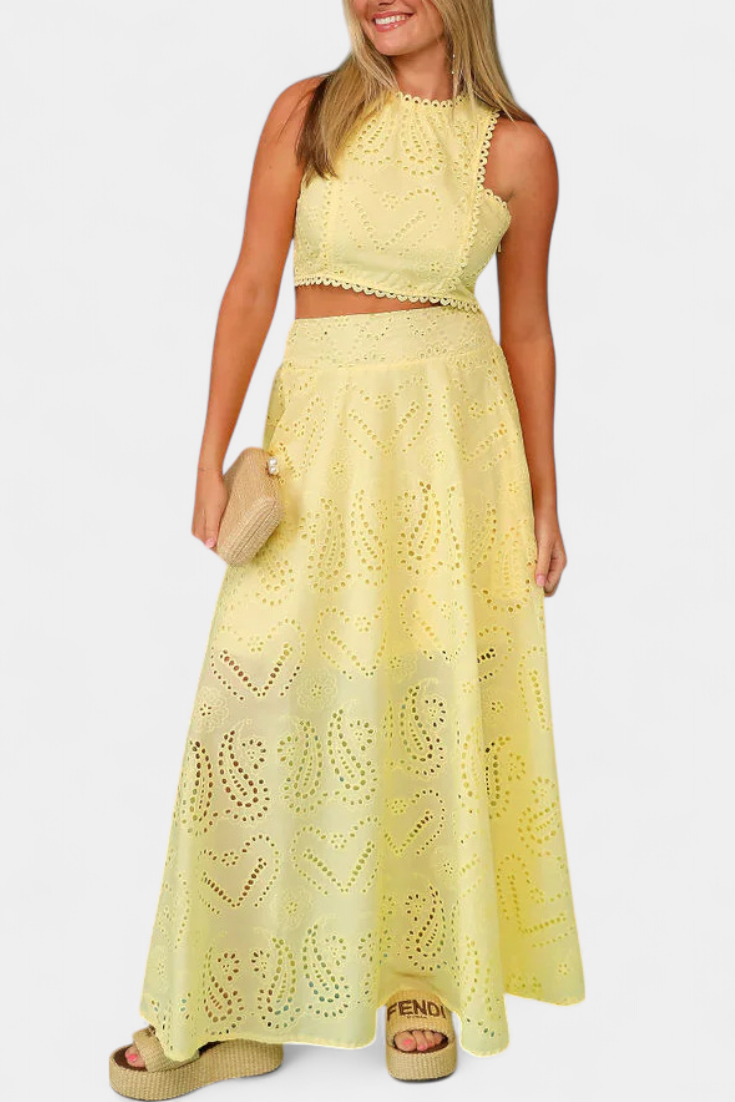 Danitza Romantic Set with Lace and Perforated Floral Design