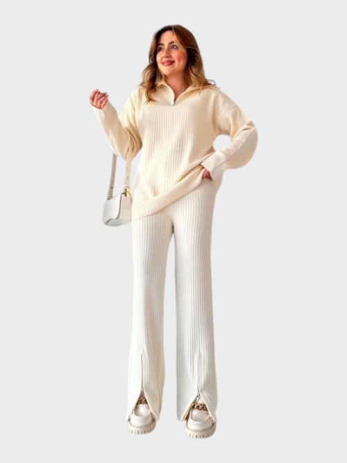 Majbritt | Winter Clothing Set with High Neck and Zipper