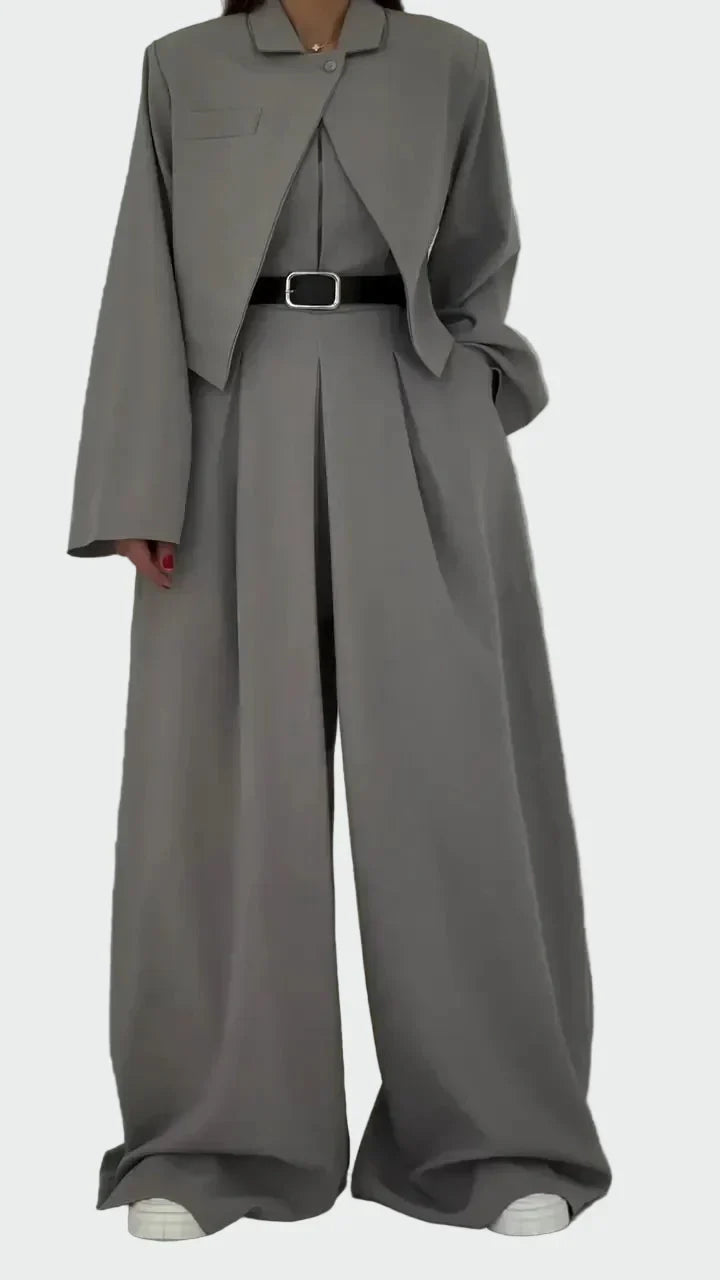 Elegant & Modern Style Vest and Cardigan Set