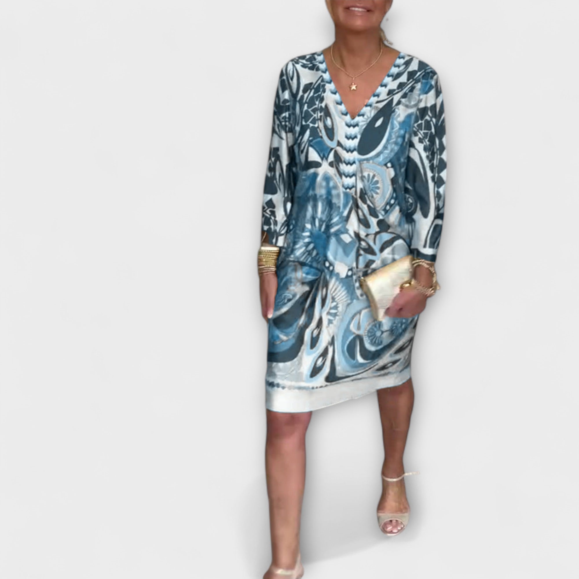 Loose Dress with V Neckline (Retro Design)