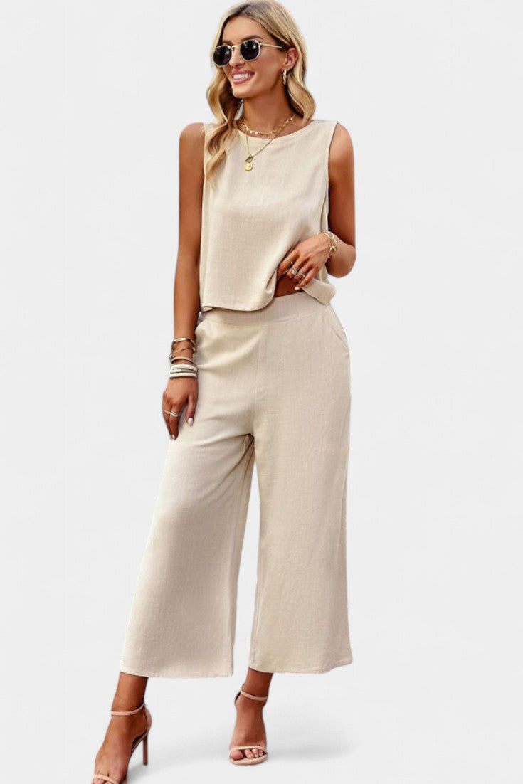 Lavinia Boho Set with Airy Top and Shorts made of Linen and Cotton