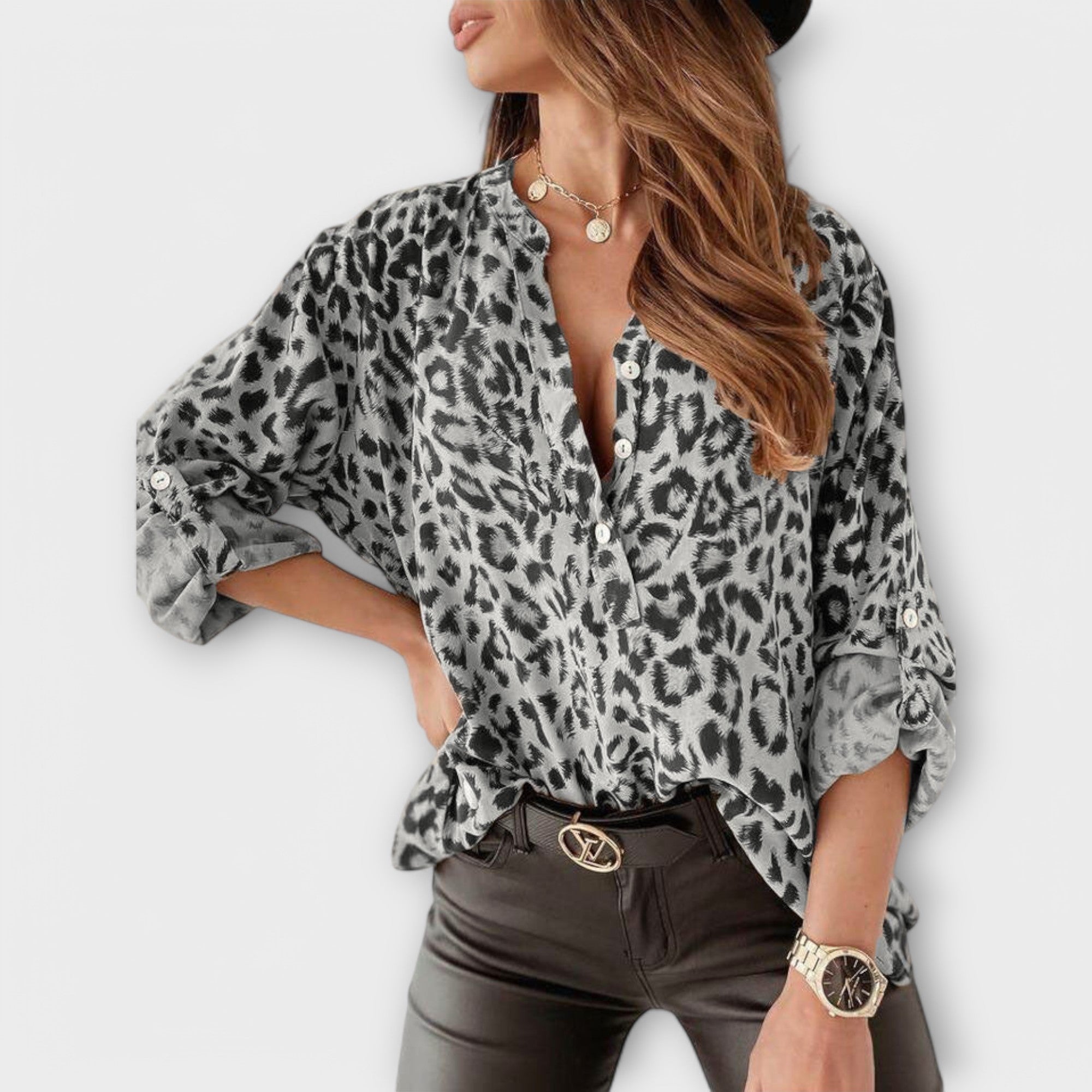 Fashion blouse with leopard print