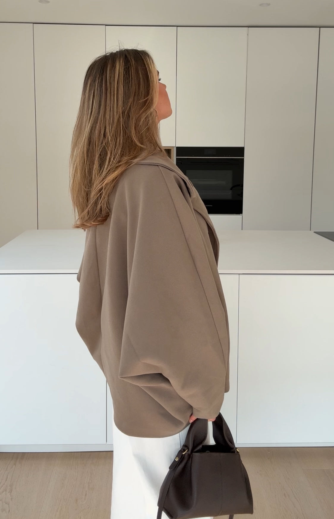 Oversized jacket in cinnamon color