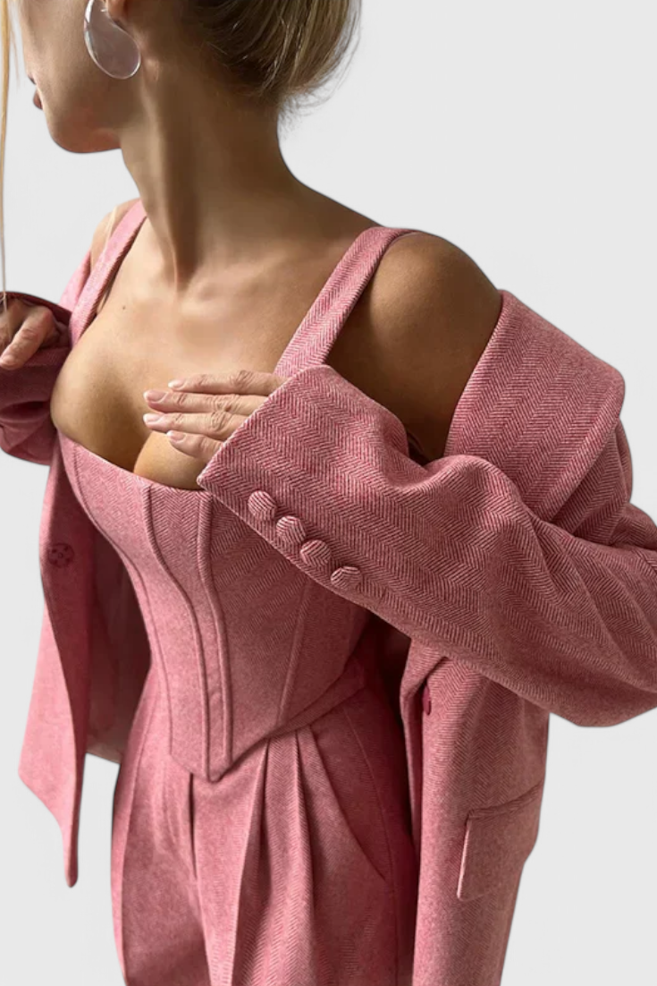 Evena Pantsuit for Confident Elegance