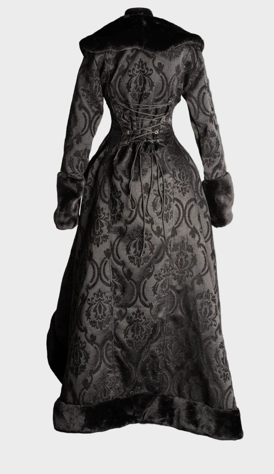 Sora | Black Pocket Winter Coat